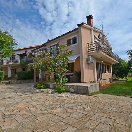 Apartments Josip Pavicini Kültér fotó