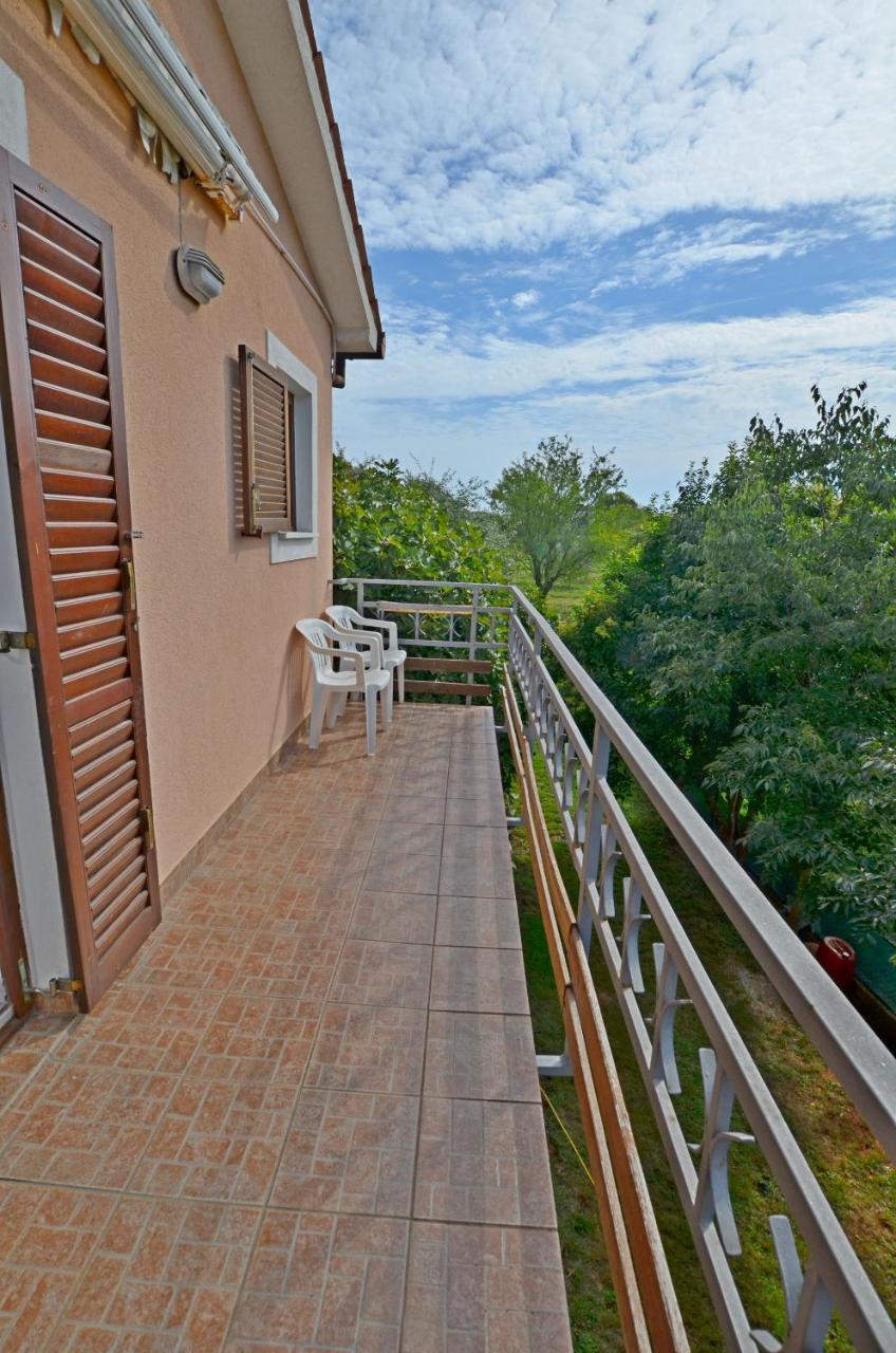 Apartments Josip Pavicini Kültér fotó