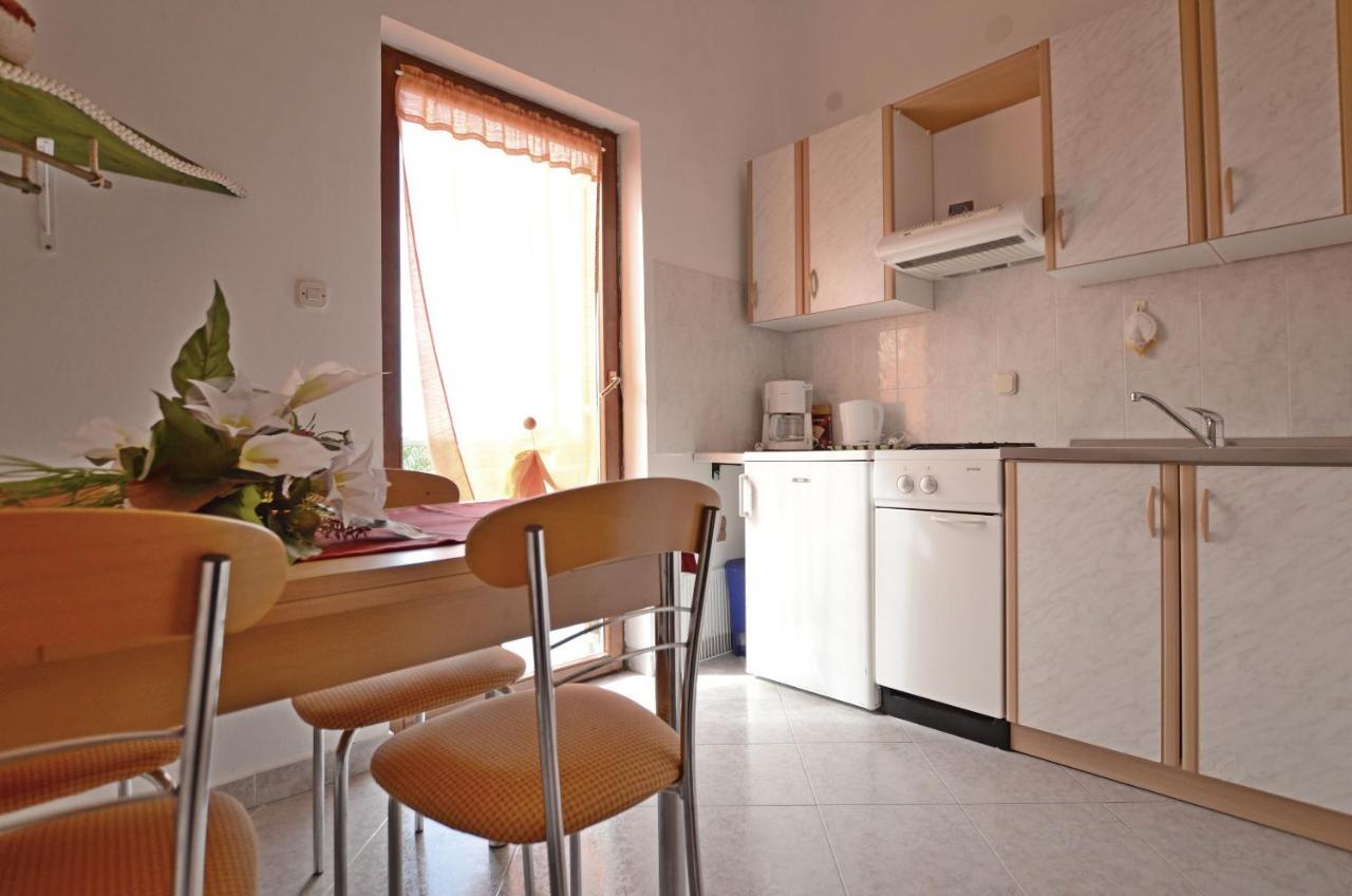 Apartments Josip Pavicini Kültér fotó